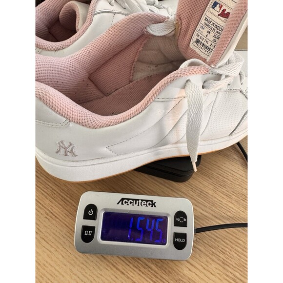 Reebok MLB Authentic Collection New York Yankees White/Pink‎ 2-142952 Size 8.5 - Picture 12 of 12